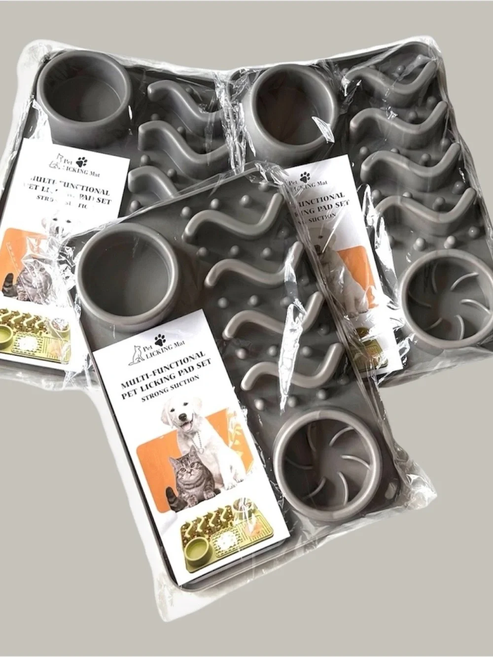 Lot 3 Multifunctional Silicone Slow Feeder Licking Mats for Dogs & Cats Gray